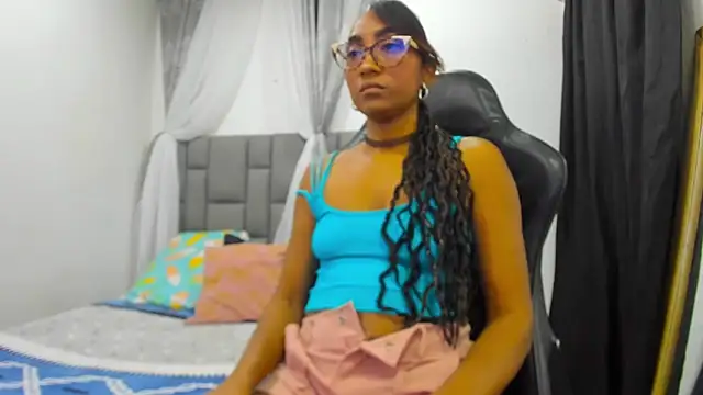 MurphyAngelina online show from April 9, 4:01 am