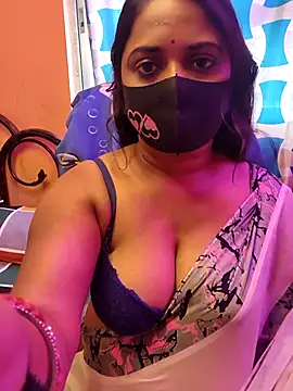 Snapshot of nisha_baby2 chatting on March 21, 7:02 am nisha baby2 online show from March 21, 7:02 am