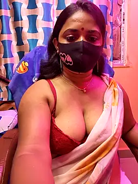 Snapshot of nisha_baby2 chatting on April 18, 2:32 pm nisha baby2 online show from April 18, 2:32 pm
