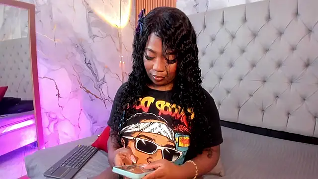 Scarlett diaz17 online show from April 15, 4:52 am