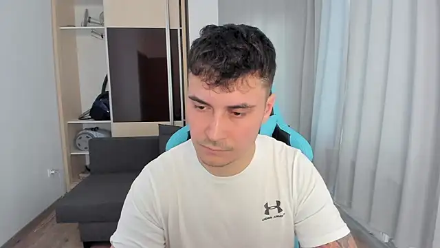 MatMalonne online show from February 22, 1:42 pm