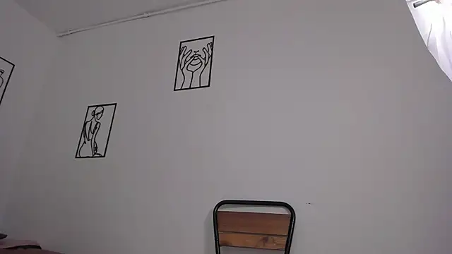 cloehonney online show from February 28, 3:15 am