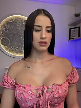 Snapshot of SarahhSmitth1 chatting on March 4, 9:54 pm SarahhSmitth1 online show from March 4, 9:54 pm