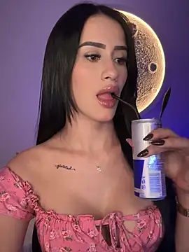 Snapshot of SarahhSmitth1 chatting on September 11, 9:37 pm SarahhSmitth1 online show from September 11, 9:37 pm