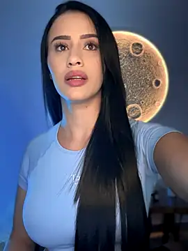 Snapshot of SarahhSmitth1 chatting on October 4, 9:13 pm SarahhSmitth1 online show from October 4, 9:13 pm