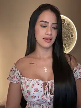 Snapshot of SarahhSmitth1 chatting on October 18, 12:02 am SarahhSmitth1 online show from October 18, 12:02 am