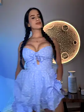 Snapshot of SarahhSmitth1 chatting on October 18, 9:15 pm SarahhSmitth1 online show from October 18, 9:15 pm