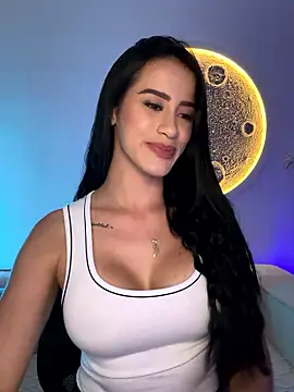 Snapshot of SarahhSmitth1 chatting on January 8, 12:02 am SarahhSmitth1 online show from January 8, 12:02 am