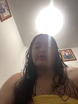Snapshot of Laurenkenner_ chatting on April 18, 7:58 pm Laurenkenner online show from April 18, 7:58 pm