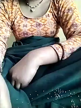 Snapshot of Cutkajal chatting on February 12, 8:06 am Cutkajal online show from February 12, 8:06 am