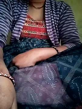 Snapshot of Cutkajal chatting on February 14, 1:45 am Cutkajal online show from February 14, 1:45 am