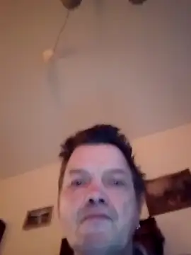 Snapshot of Bigpenis6y chatting on October 10, 5:28 am Bigpenis6y online show from October 10, 5:28 am