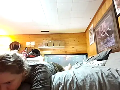 Ryan and Aurora online show from February 27, 2:55 am