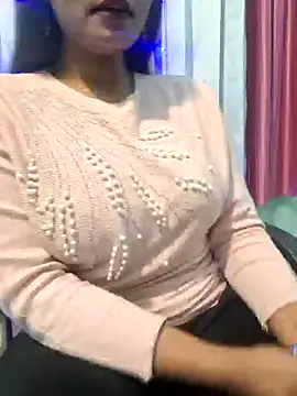 Snapshot of N-Natasha chatting on January 6, 6:36 am N-Natasha online show from January 6, 6:36 am