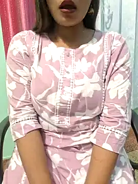 Snapshot of N-Natasha chatting on January 9, 3:15 am N-Natasha online show from January 9, 3:15 am