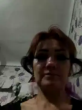 Snapshot of SweetLeila40 chatting on December 24, 4:19 pm SweetLeila40 online show from December 24, 4:19 pm