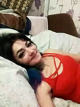 Snapshot of SweetLeila40 chatting on January 10, 6:38 pm SweetLeila40 online show from January 10, 6:38 pm