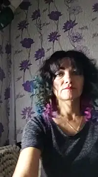 Snapshot of SweetLeila40 chatting on February 7, 3:01 am SweetLeila40 online show from February 7, 3:01 am