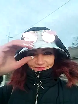 SweetLeila40 online show from April 6, 4:52 pm