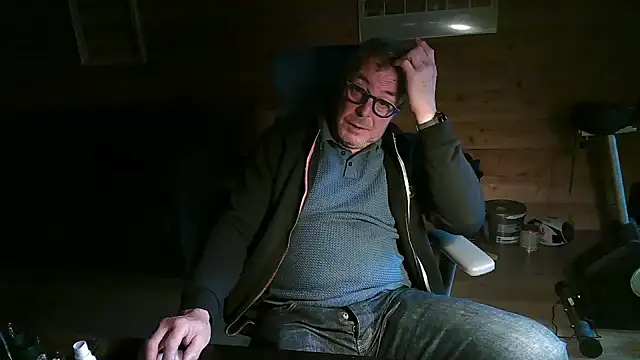 Snapshot of lelohop chatting on November 17, 11:38 am lelohop online show from November 17, 11:38 am