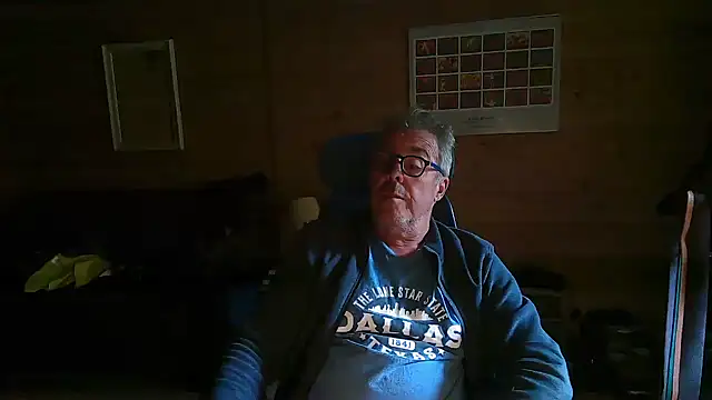 Snapshot of lelohop chatting on June 12, 6:23 am lelohop online show from June 12, 6:23 am