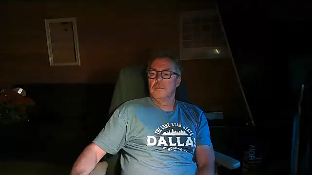 Snapshot of lelohop chatting on June 15, 4:58 am lelohop online show from June 15, 4:58 am