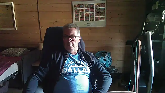 Snapshot of lelohop chatting on July 8, 6:40 am lelohop online show from July 8, 6:40 am