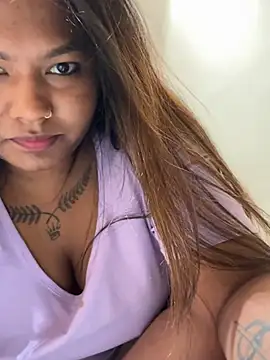 Hot Urvi online show from June 25, 6:45 pm