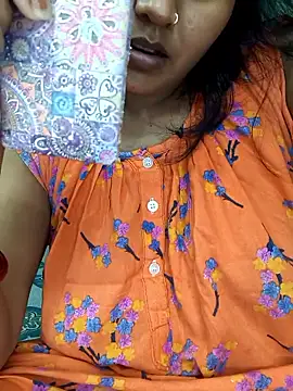 Snapshot of MUMTAJ-1 chatting on May 11, 9:04 am MUMTAJ-1 online show from May 11, 9:04 am