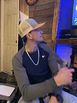 Snapshot of Naughty_Excitement chatting on February 24, 7:01 pm Naughty Excitement online show from February 24, 7:01 pm