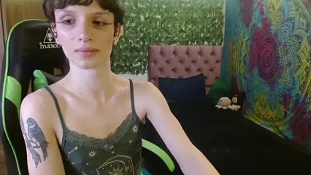 BurningVenus12 online show from April 2, 8:34 am