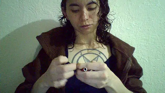 CELEna098rs707 online show from April 16, 1:28 am