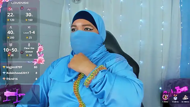 Snapshot of Falak-Yasin chatting on April 29, 5:30 pm Falak-Yasin online show from April 29, 5:30 pm