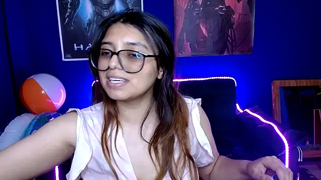 X CHERRY XX online show from December 6, 7:34 pm