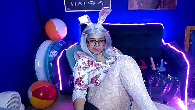 X CHERRY XX online show from December 11, 12:33 am