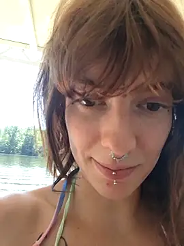 WendyBrandy online show from June 10, 10:58 am