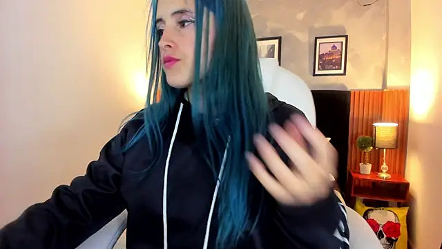Snapshot of SophiIamilleer chatting on January 11, 7:49 am SophiIamilleer online show from January 11, 7:49 am