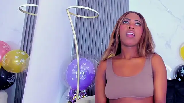 ebonydreams01 online show from December 22, 11:40 am