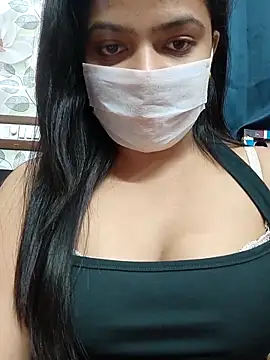 Snapshot of Myloveurvi chatting on May 26, 6:15 pm Myloveurvi online show from May 26, 6:15 pm
