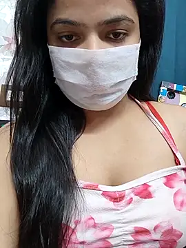 Snapshot of Myloveurvi chatting on May 30, 7:00 pm Myloveurvi online show from May 30, 7:00 pm