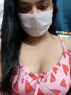 Snapshot of Myloveurvi chatting on June 3, 5:18 pm Myloveurvi online show from June 3, 5:18 pm