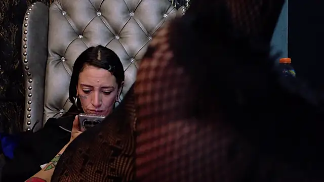 Snapshot of LusstCruella chatting on May 15, 11:01 pm LusstCruella online show from May 15, 11:01 pm