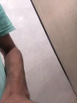 SinfulSensation online show from February 1, 9:11 am