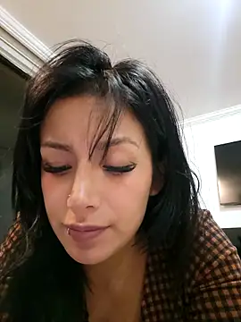 Lau1127 online show from April 18, 1:20 am