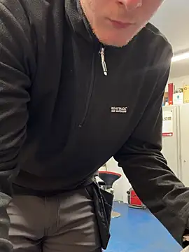 Snapshot of lappo2624 chatting on May 14, 10:22 am lappo2624 online show from May 14, 10:22 am
