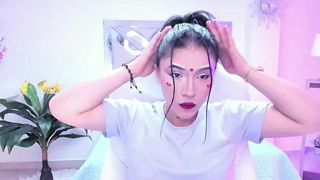 kendaall jenner  online show from January 30, 2:16 am