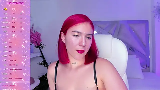 kendaall jenner  online show from February 9, 7:16 am