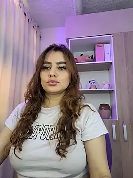 Snapshot of Lu_perez chatting on May 14, 2:46 pm Lu perez online show from May 14, 2:46 pm