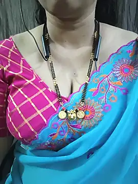 Snapshot of bhuvana555 chatting on July 2, 6:03 pm bhuvana555 online show from July 2, 6:03 pm