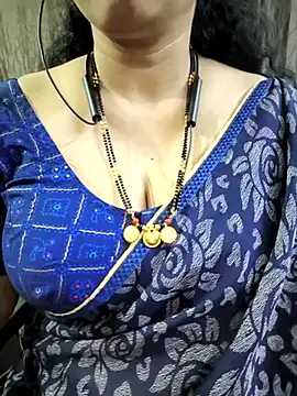 Snapshot of bhuvana555 chatting on July 12, 5:04 pm bhuvana555 online show from July 12, 5:04 pm